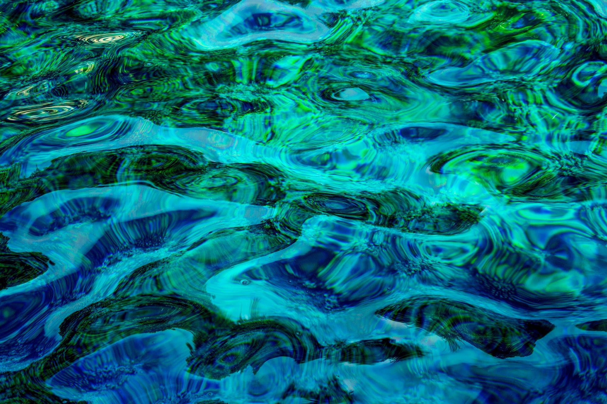 Tonga Water Single (Horizontal)